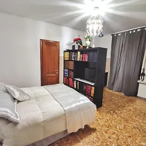  Appartamento In The Heart Of